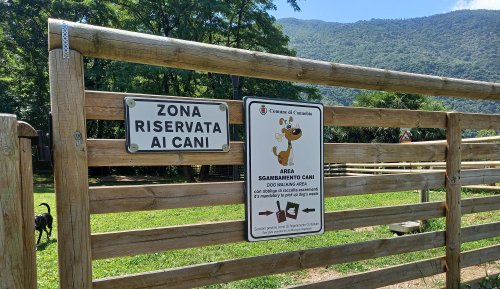 Hunde-Spielplatz bei Cannobio am Lago Maggiore